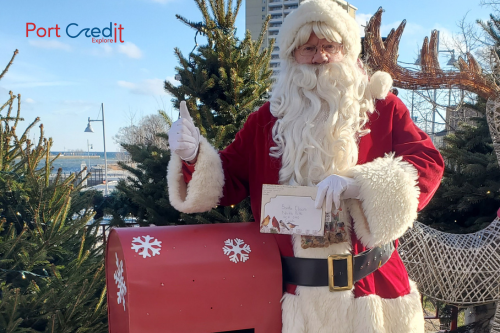 Santa is #INThePort this Holiday Season!